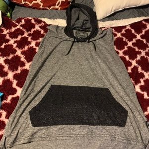 Sleeveless hoodie